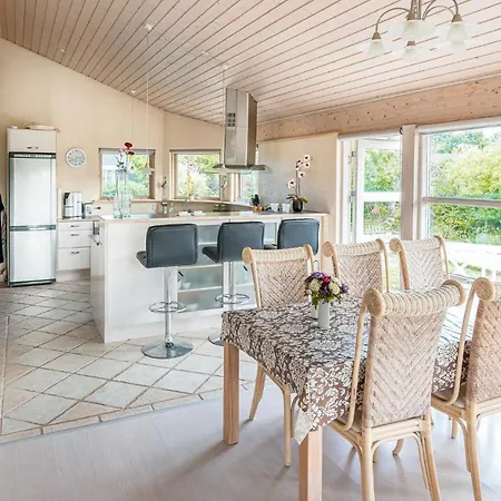 펜션 Nice In W/ Sauna And 2 Bedrooms Stubbekøbing
