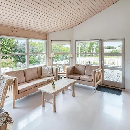 Nice In W/ Sauna And 2 Bedrooms 펜션 Stubbekøbing